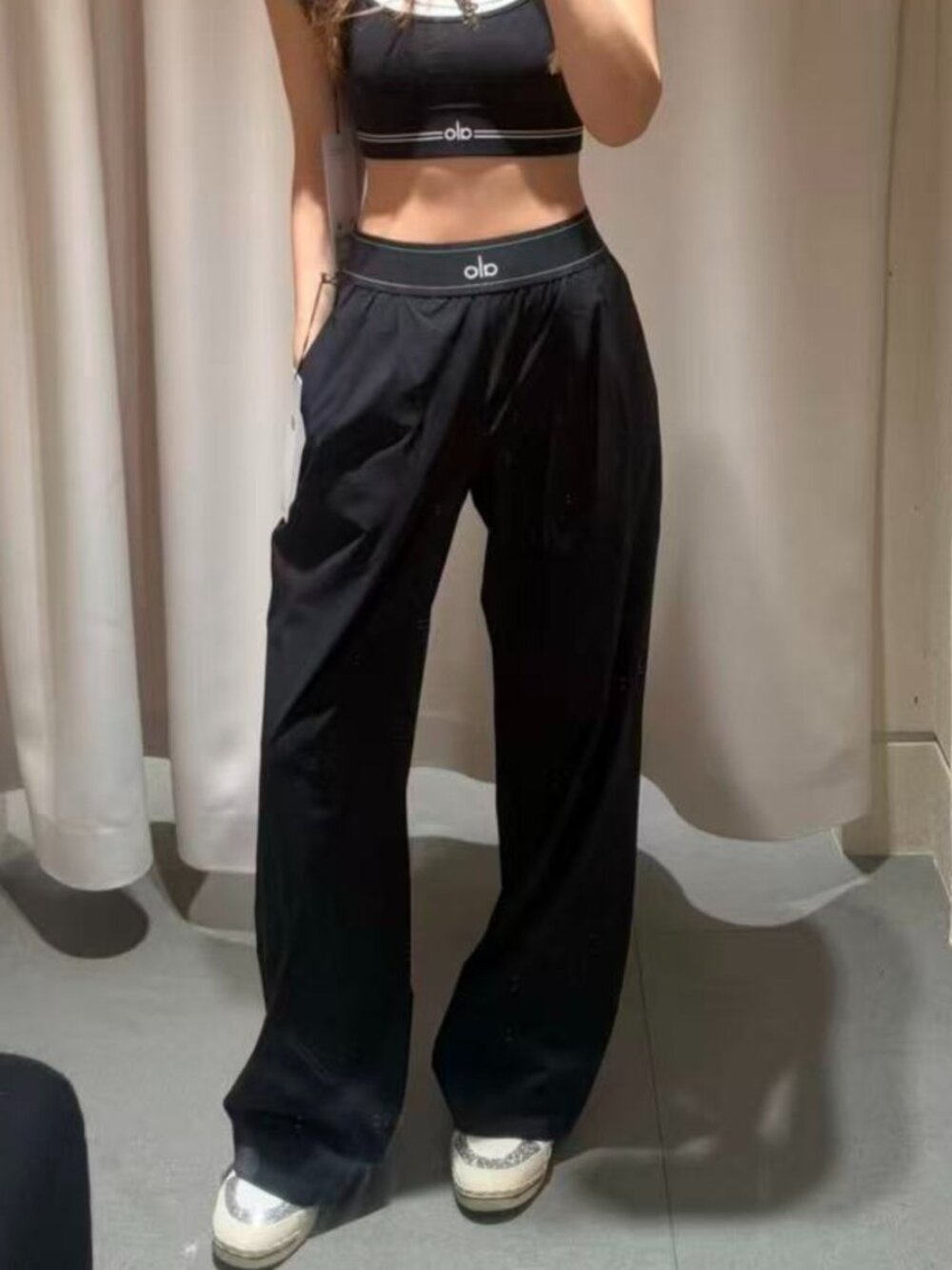 NW ALO Yoga Suit Up Trouser Black | Regular 30”| Casual work pants🖤👖